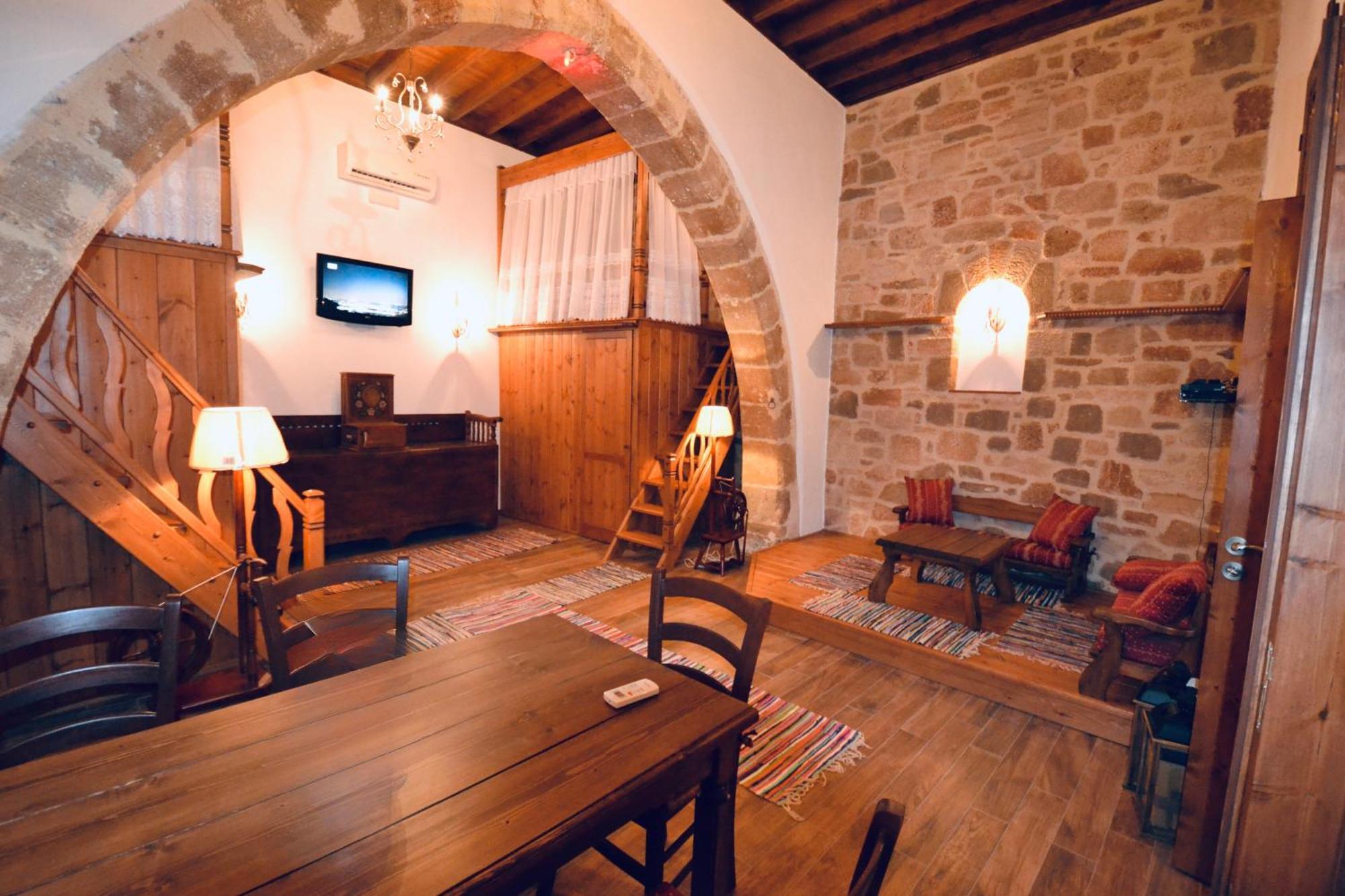 Villa Patitiri Traditional House With Hot Tub Архангелос Экстерьер фото